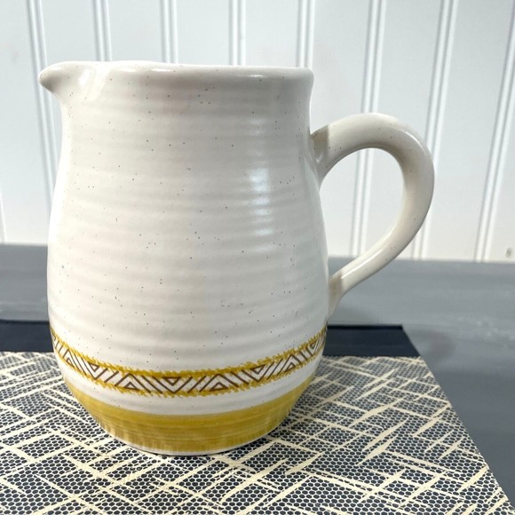 Vintage‎ Franciscan Earthenware HACIENDA GOLD Creamer 4 1/4" - Picture 1 of 6